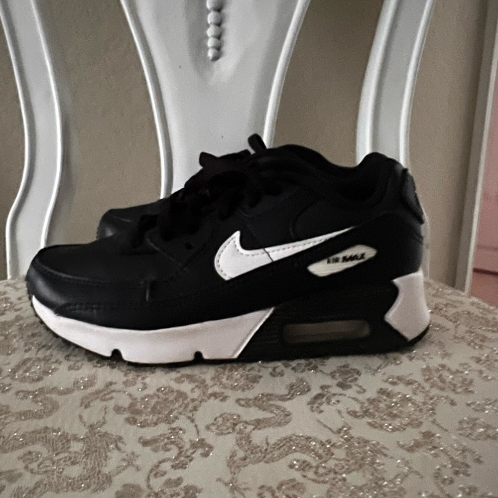 Nike Kids Black and White Sneakers